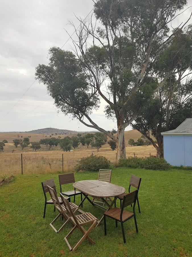 Wantana Cottage Farmstay Boorowa Exterior photo